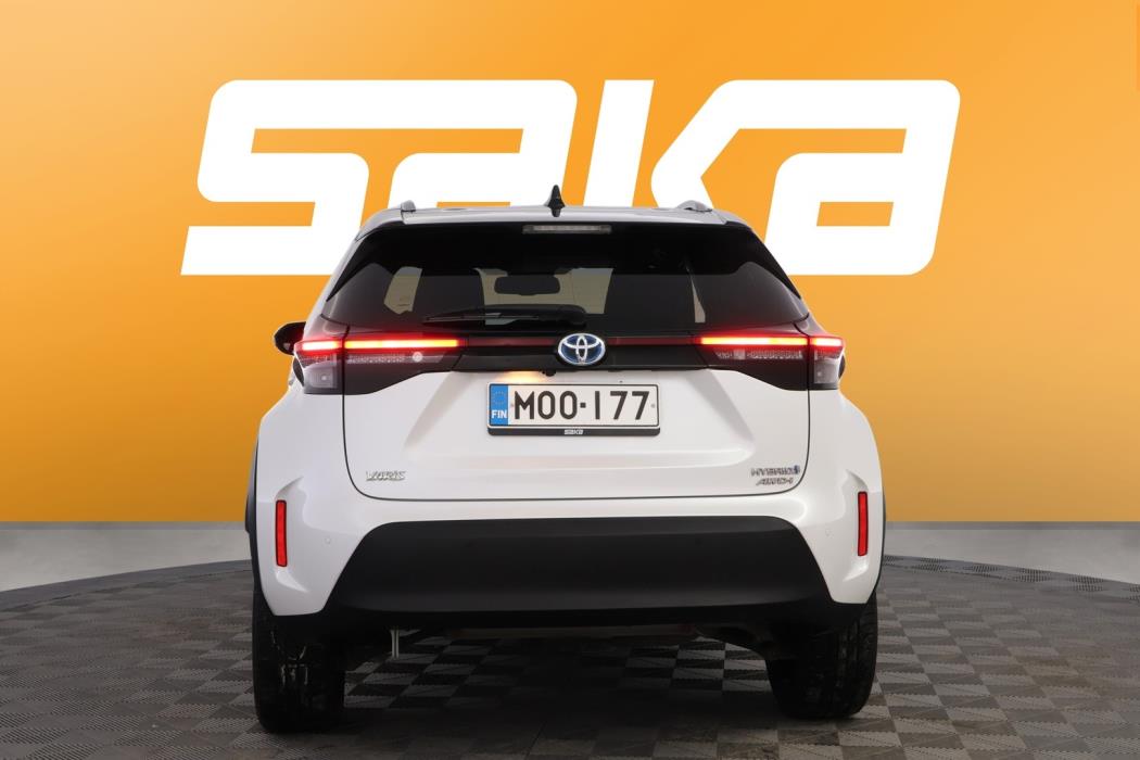 TOYOTA Yaris Cross 2023