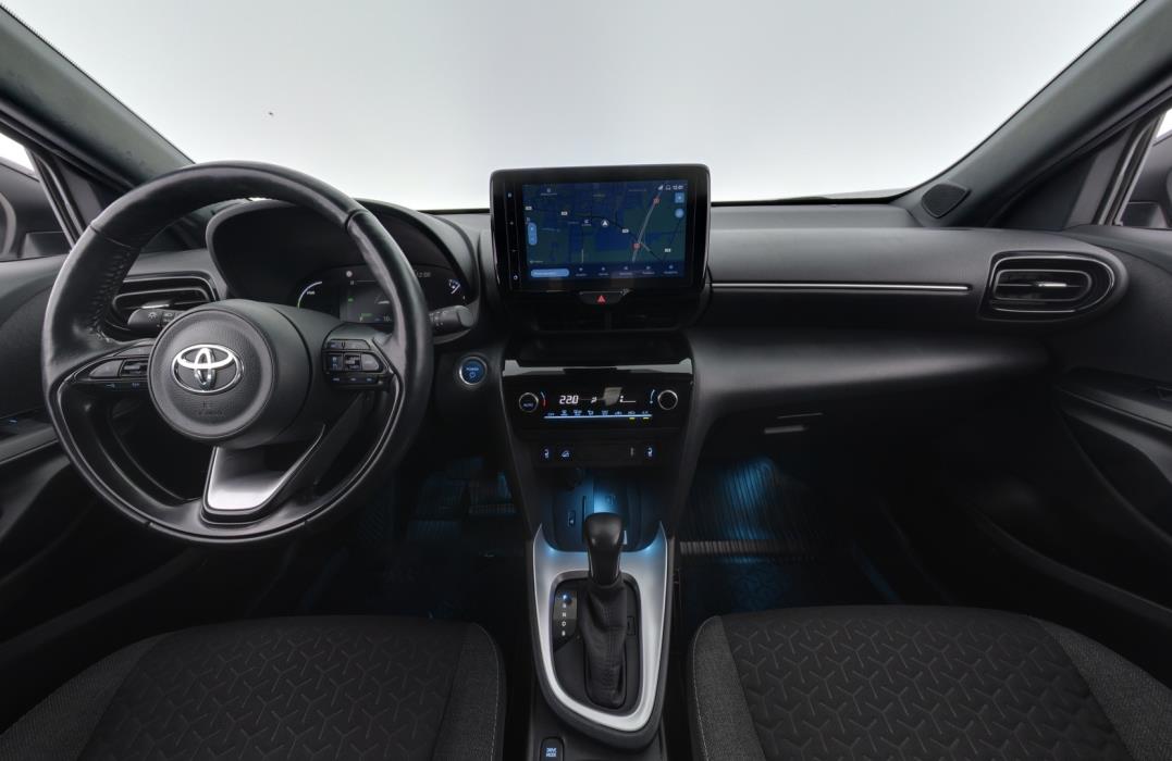 TOYOTA Yaris Cross 2023