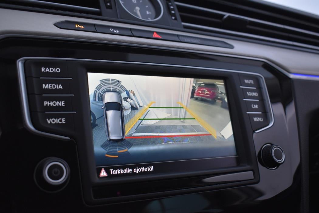 VOLKSWAGEN Passat 2016