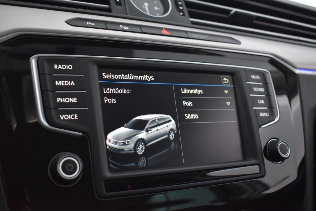 VOLKSWAGEN Passat 2016