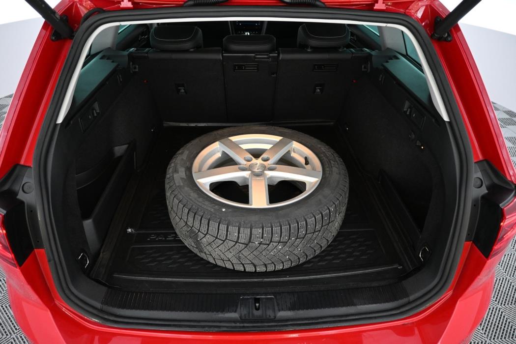 VOLKSWAGEN Passat 2022