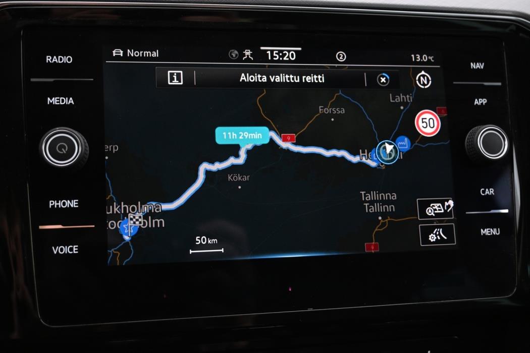 VOLKSWAGEN Passat 2022