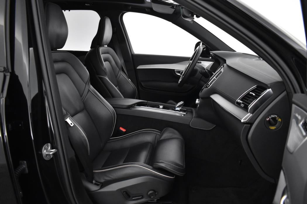VOLVO XC90 2024