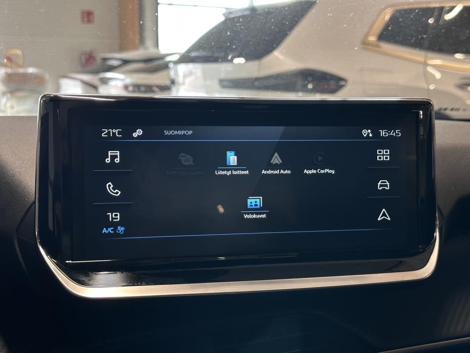 PEUGEOT 2008 2024