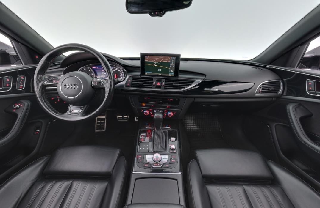 AUDI A6 2016