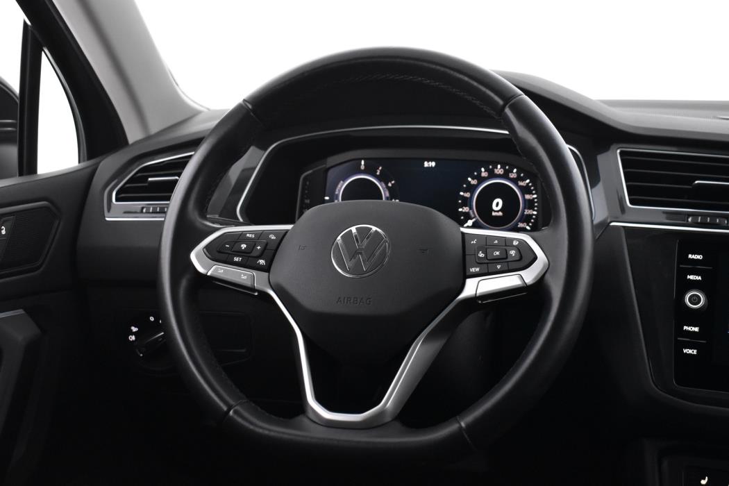 VOLKSWAGEN Tiguan 2021