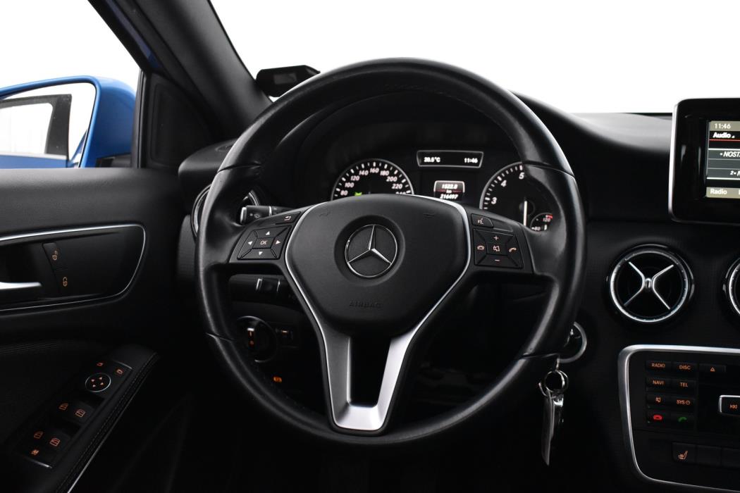 MERCEDES-BENZ A 2014
