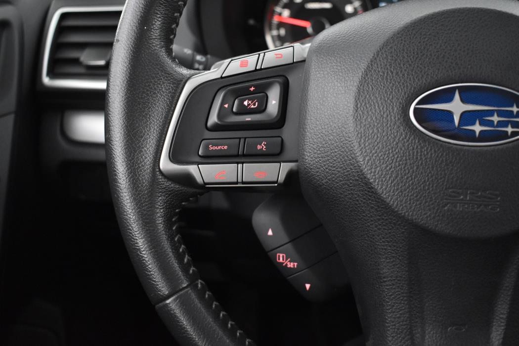 SUBARU Forester 2016