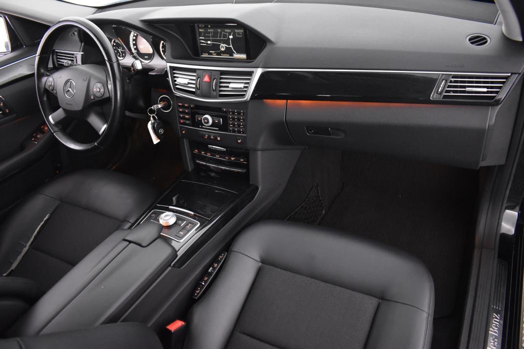 MERCEDES-BENZ E 2011