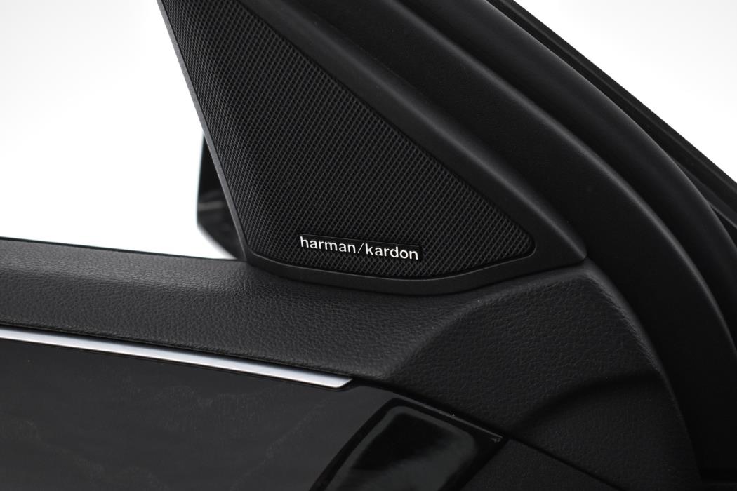 MERCEDES-BENZ E 2011