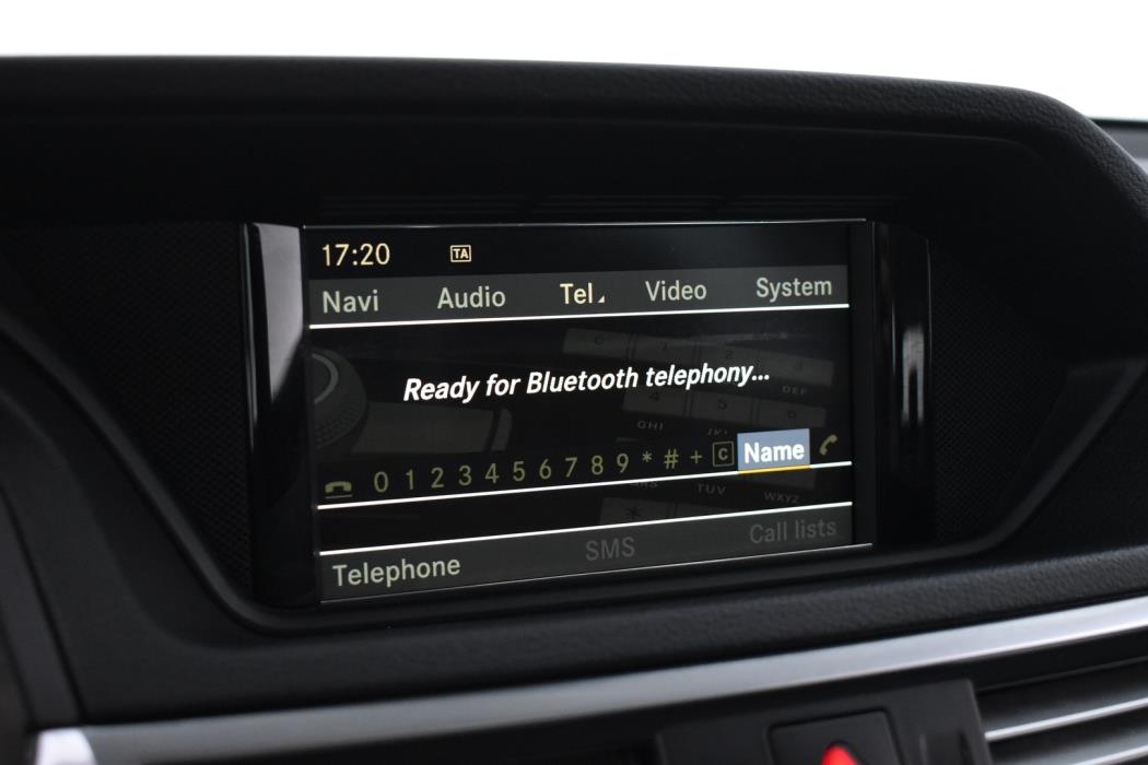 MERCEDES-BENZ E 2011