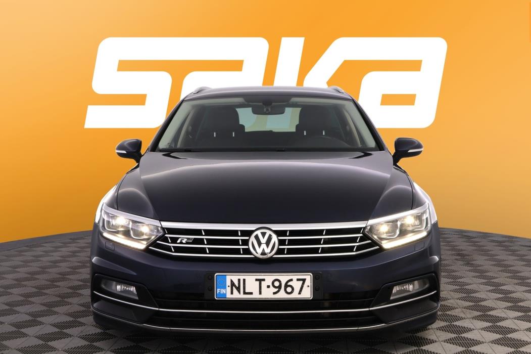 VOLKSWAGEN Passat 2016