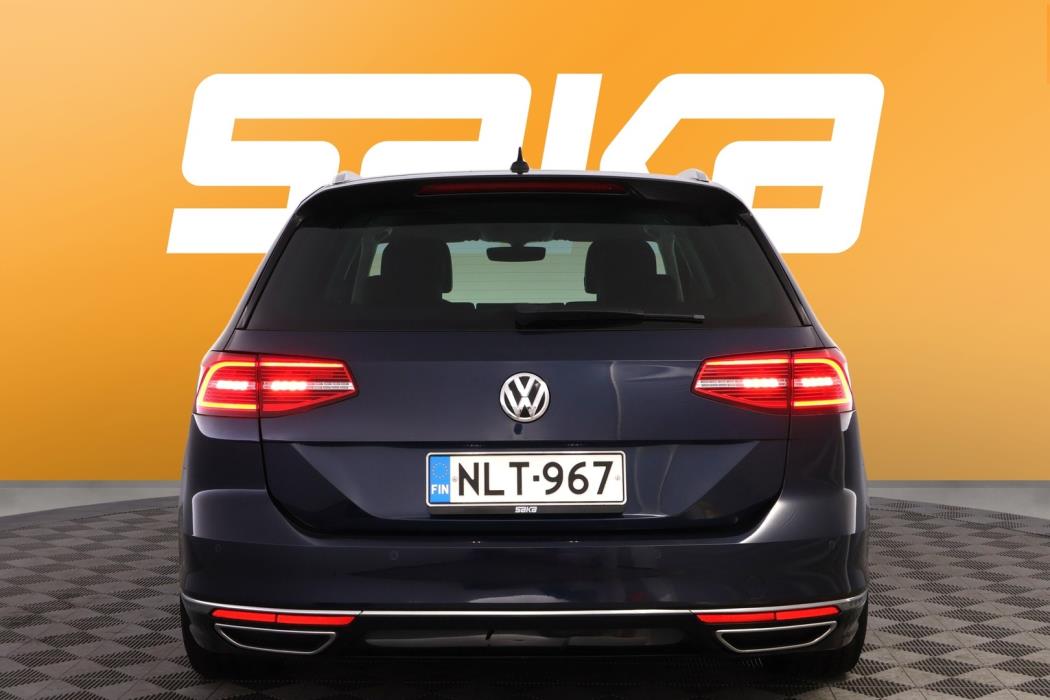 VOLKSWAGEN Passat 2016