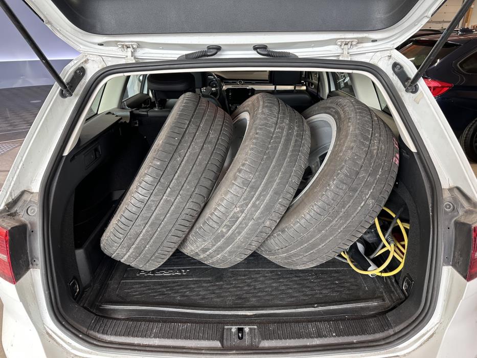 VOLKSWAGEN Passat 2018