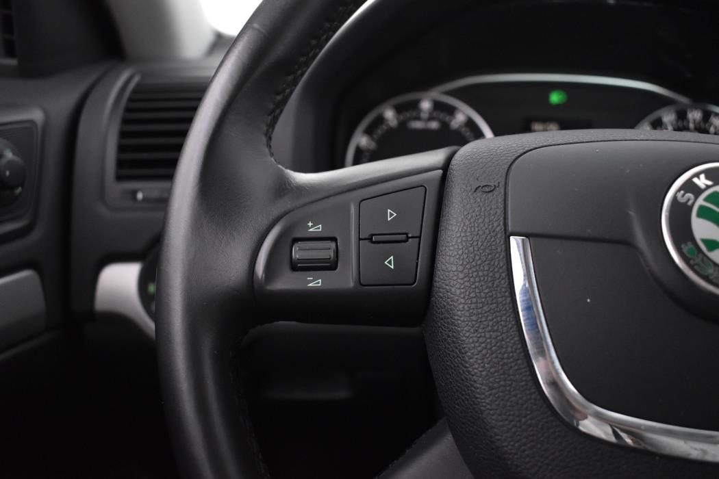 SKODA Octavia 2013