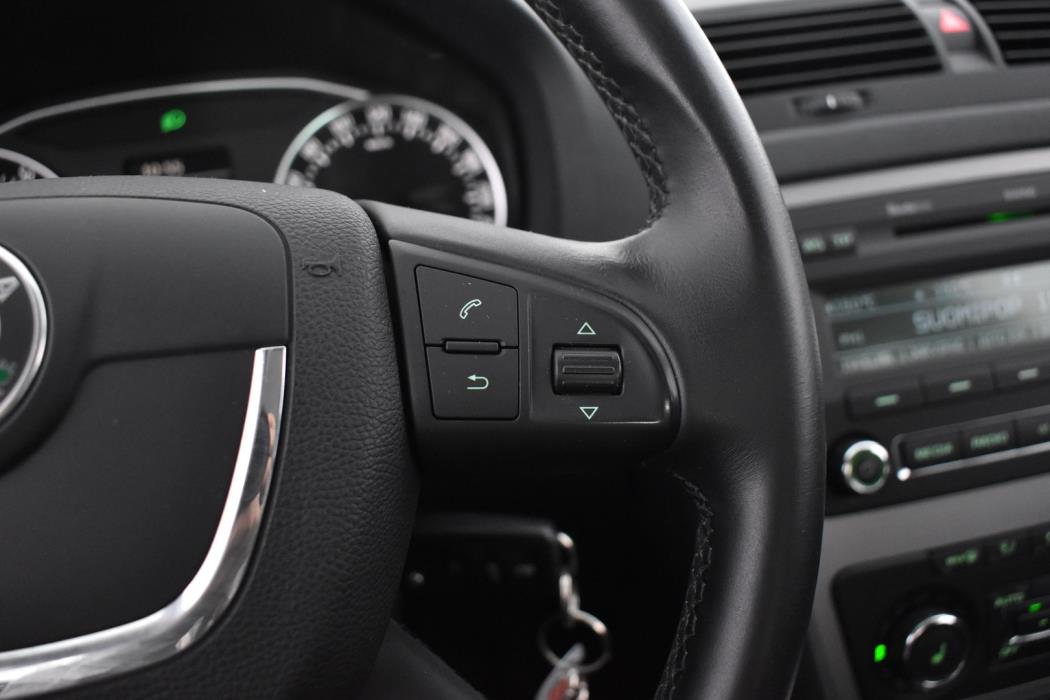 SKODA Octavia 2013