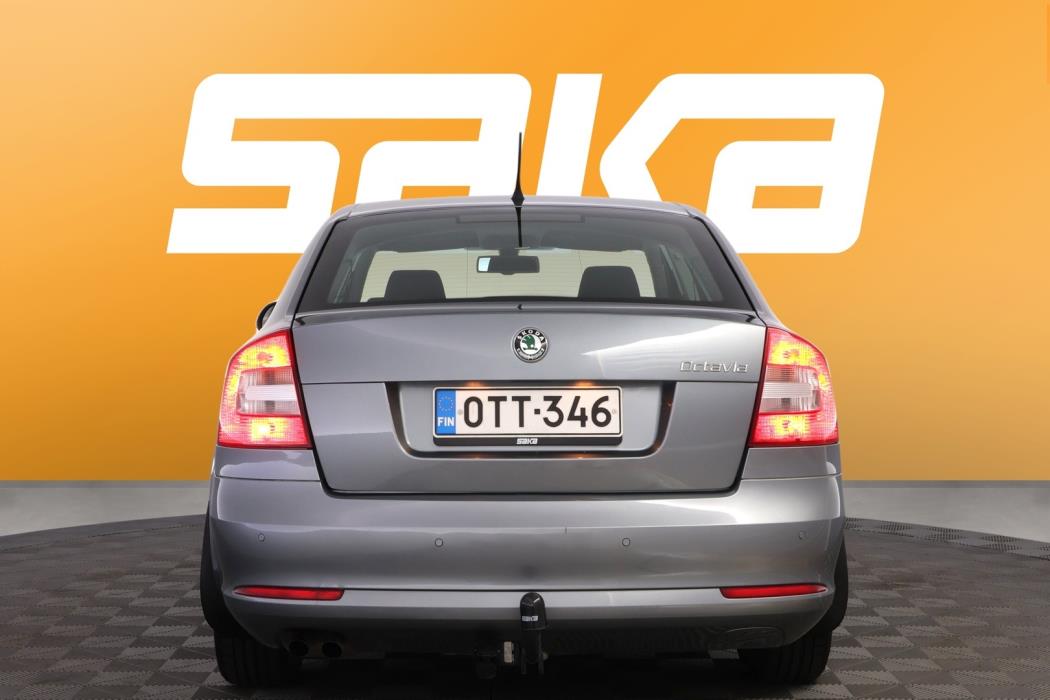 SKODA Octavia 2013