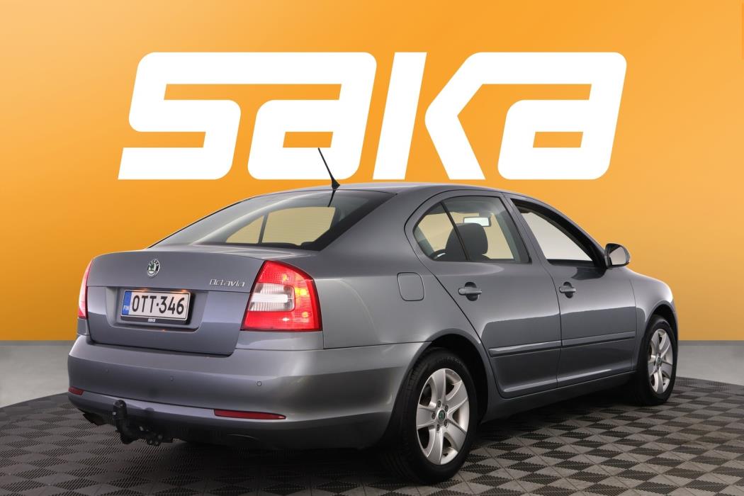 SKODA Octavia 2013