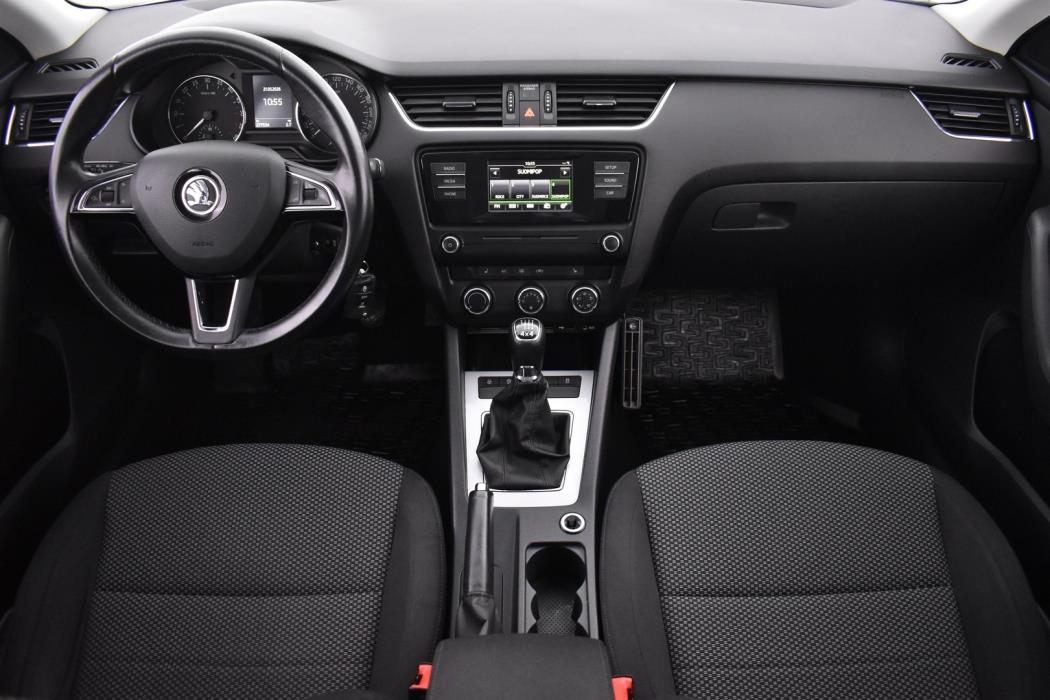 SKODA Octavia 2016