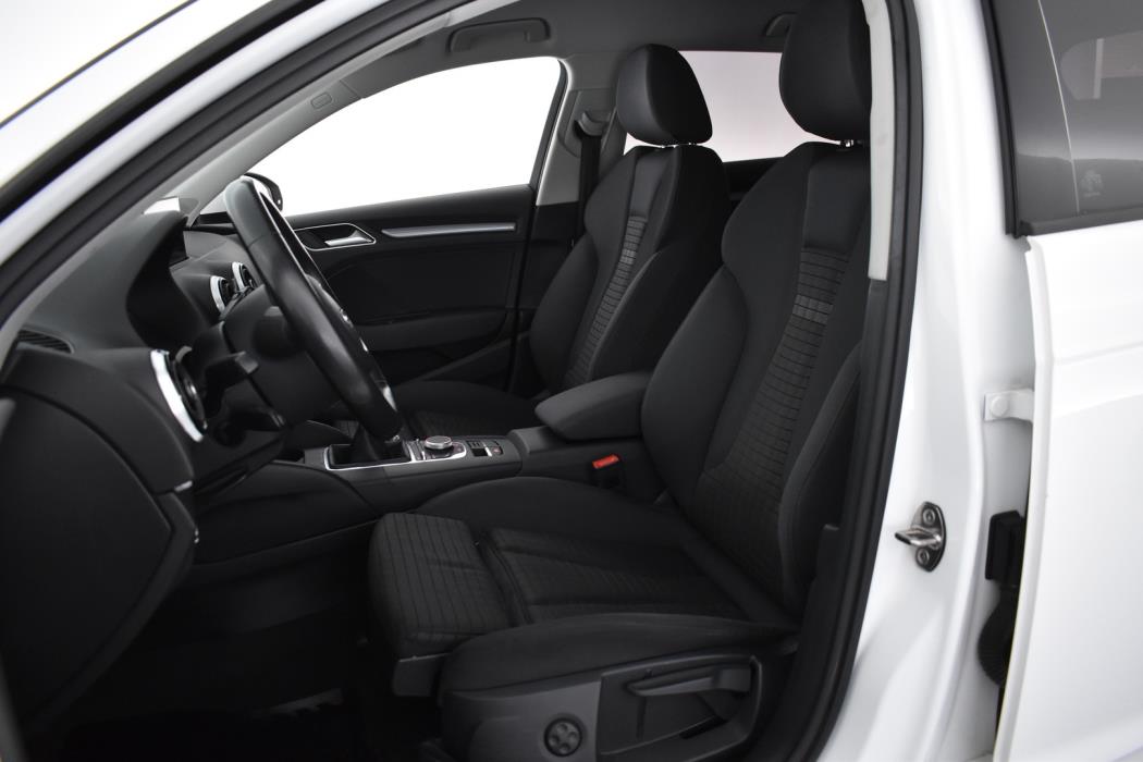 AUDI A3 2016