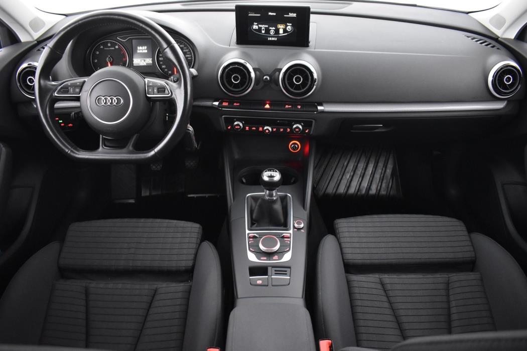 AUDI A3 2016