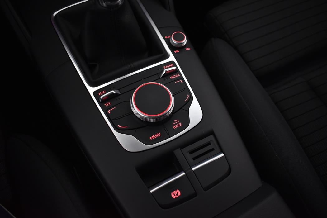 AUDI A3 2016