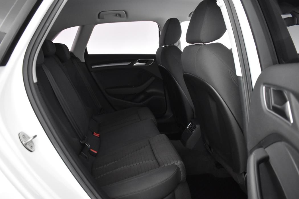AUDI A3 2016