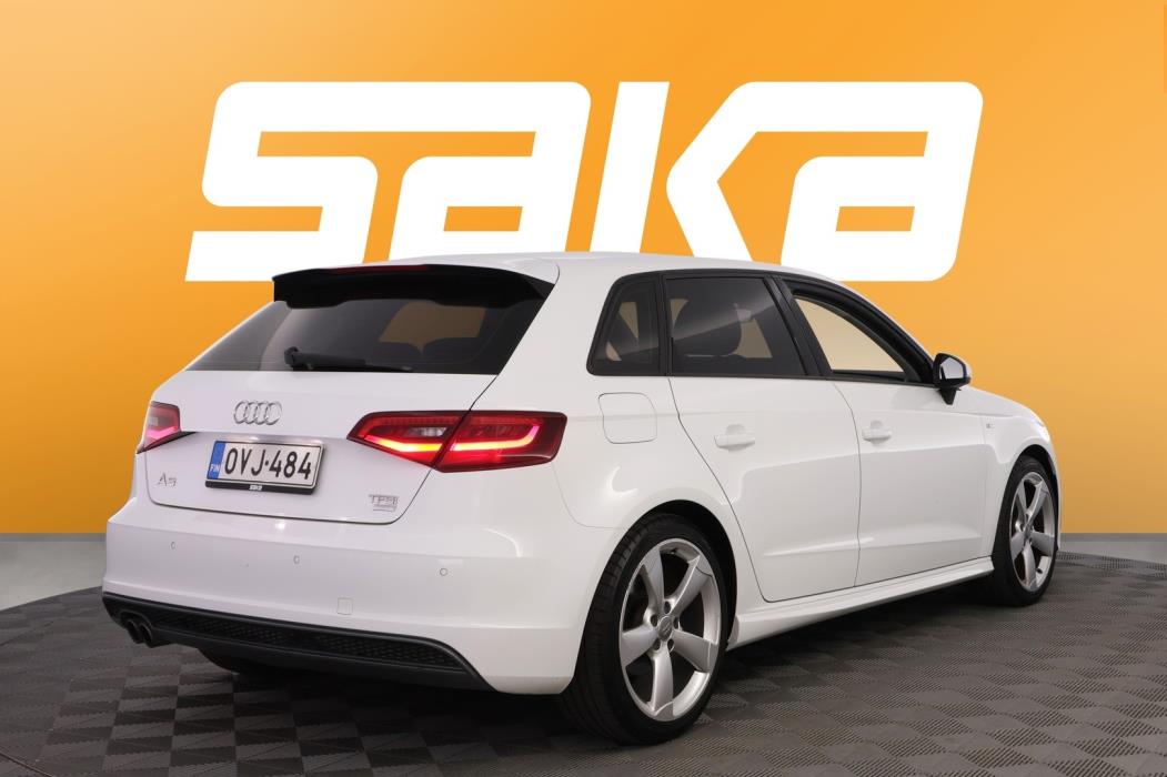 AUDI A3 2016