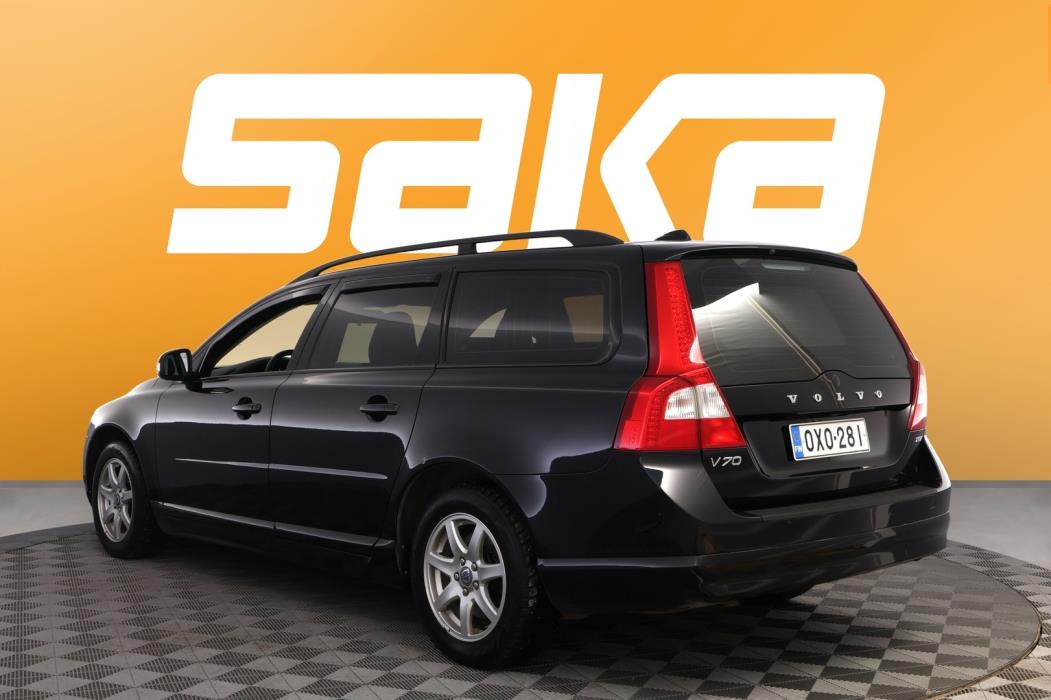 VOLVO V70 2010