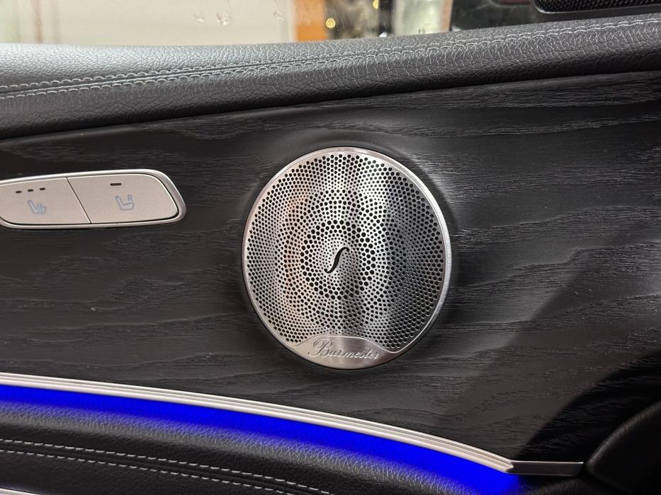 MERCEDES-BENZ E 2017