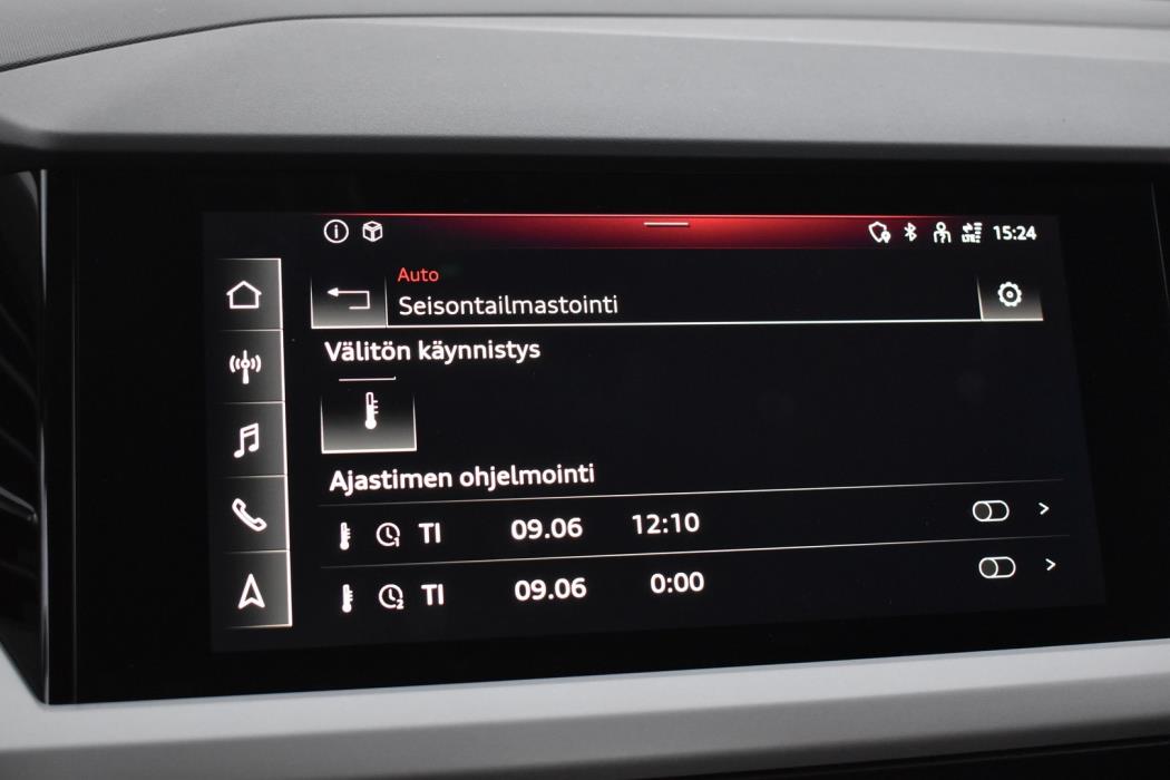 AUDI Q4 e-tron 2022