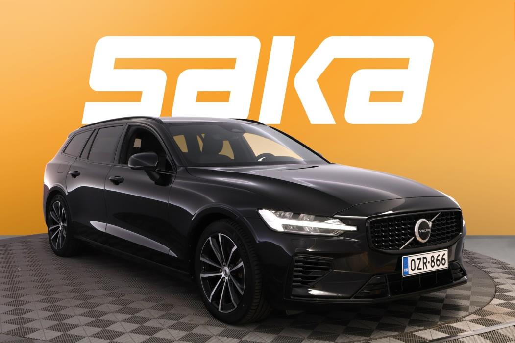 VOLVO V60 2023