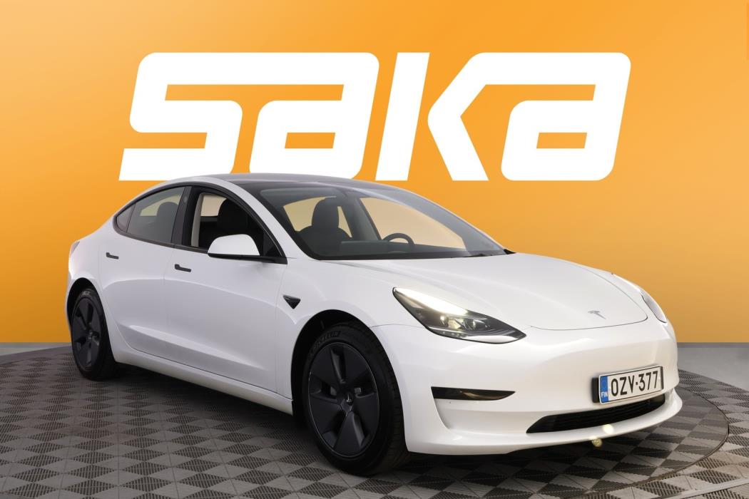 TESLA Model 3 2023