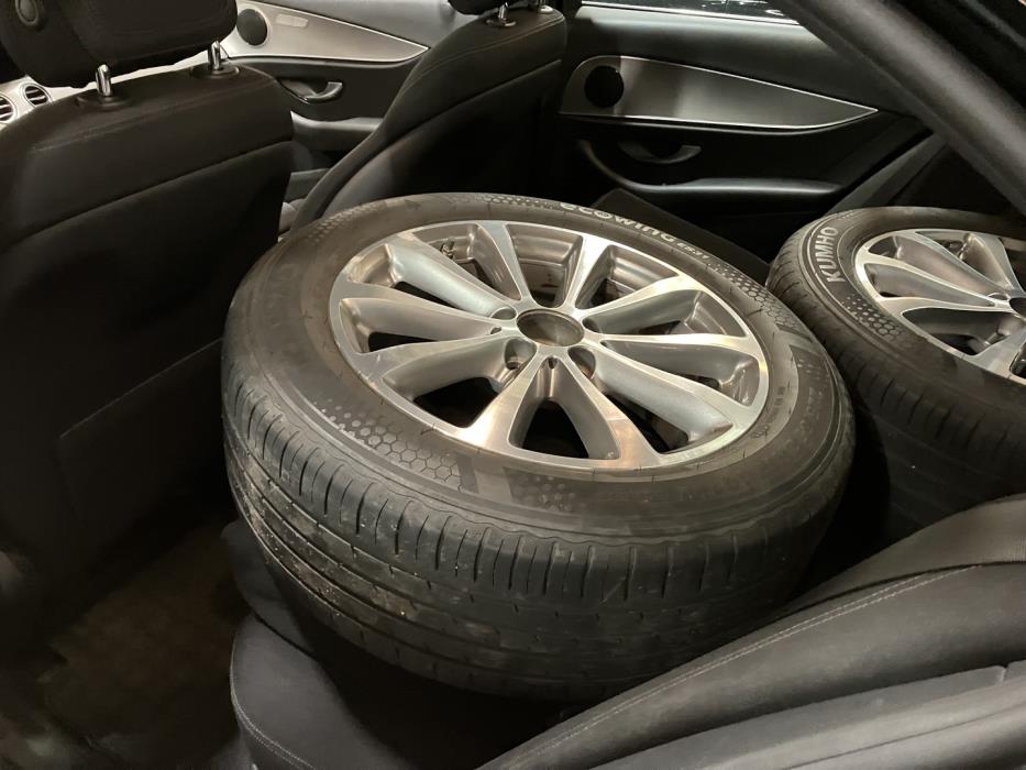 MERCEDES-BENZ E 2016