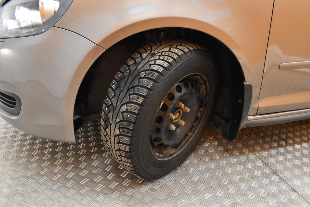 VOLKSWAGEN Golf Plus 2011