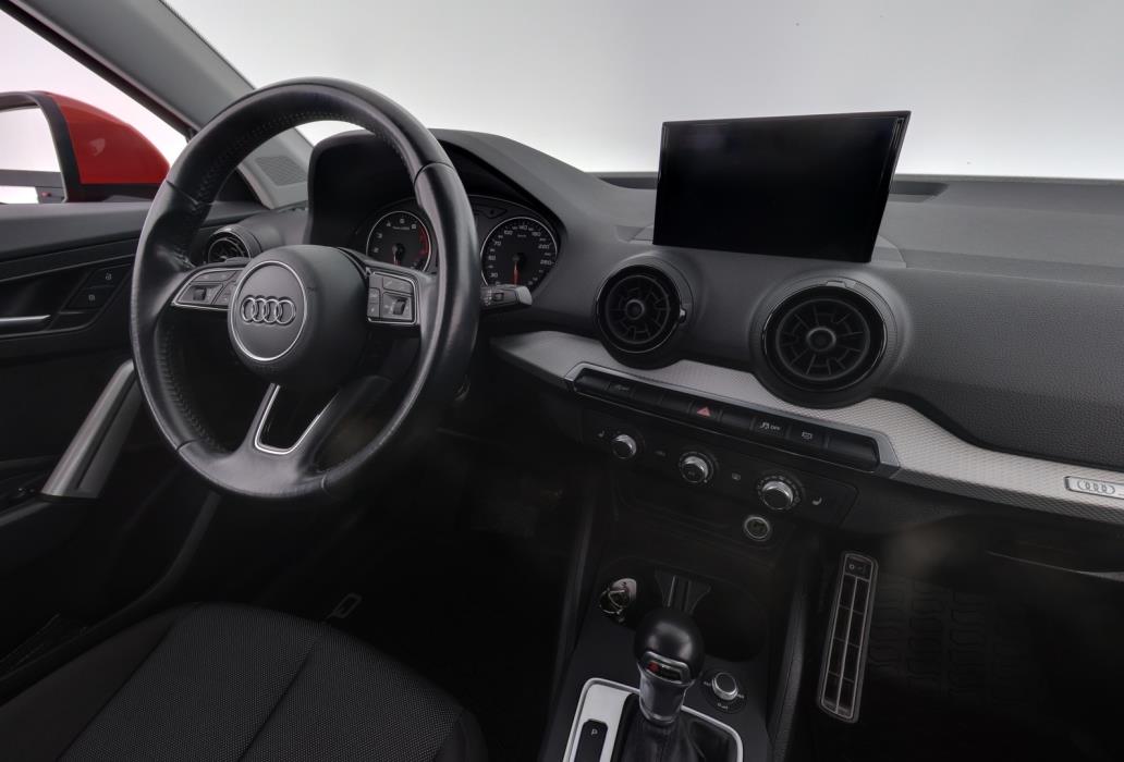 AUDI Q2 2017