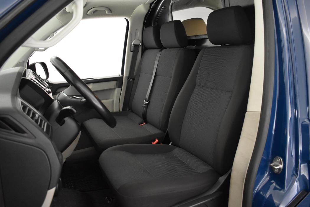 VOLKSWAGEN Transporter 2016