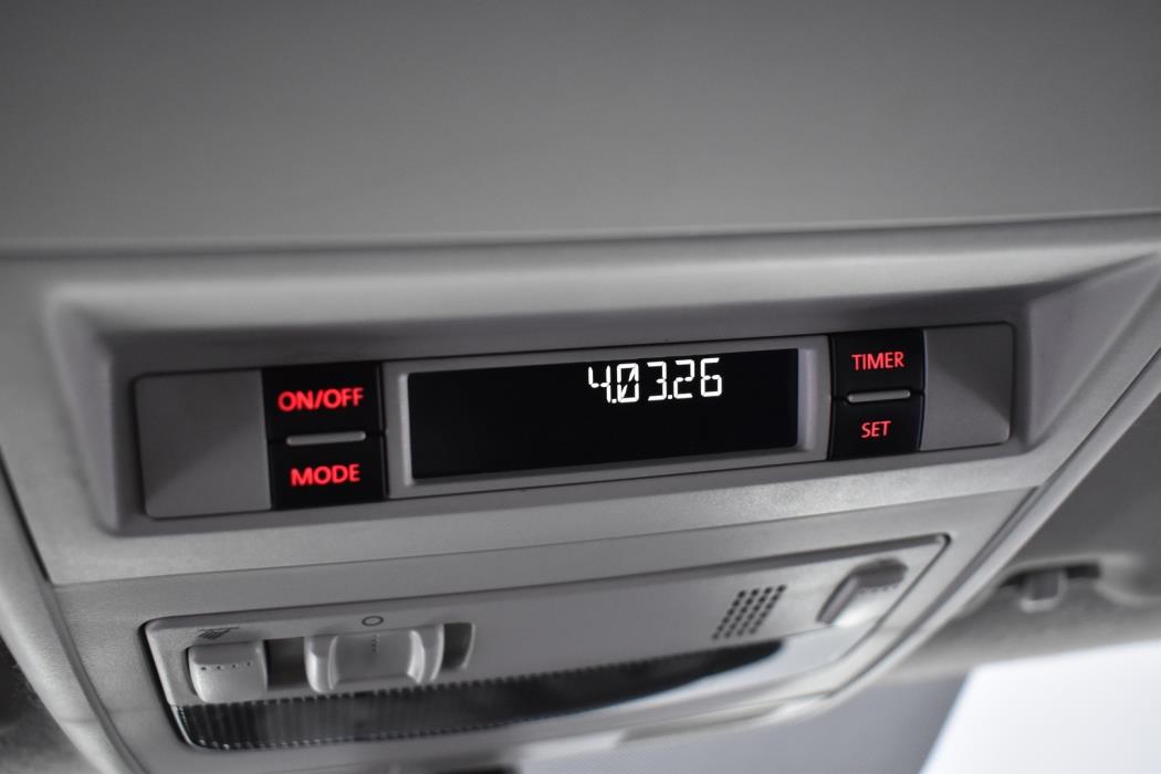 VOLKSWAGEN Transporter 2016