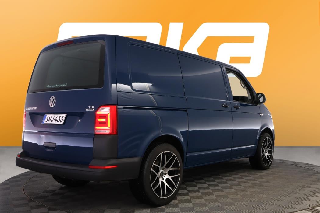 VOLKSWAGEN Transporter 2016