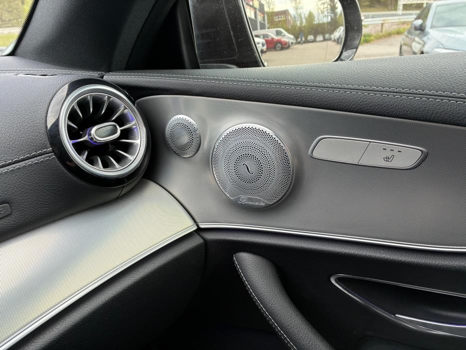 MERCEDES-BENZ E 2019