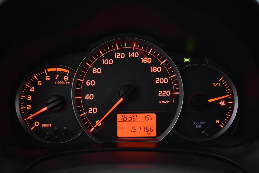 TOYOTA Yaris 2012