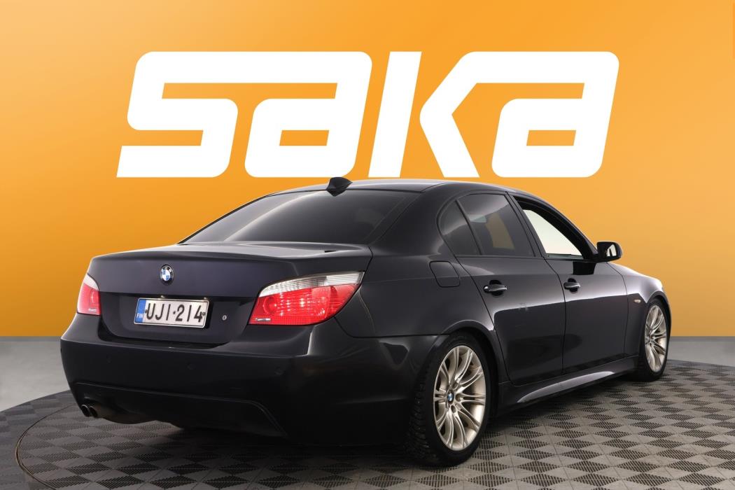 BMW 530 2006