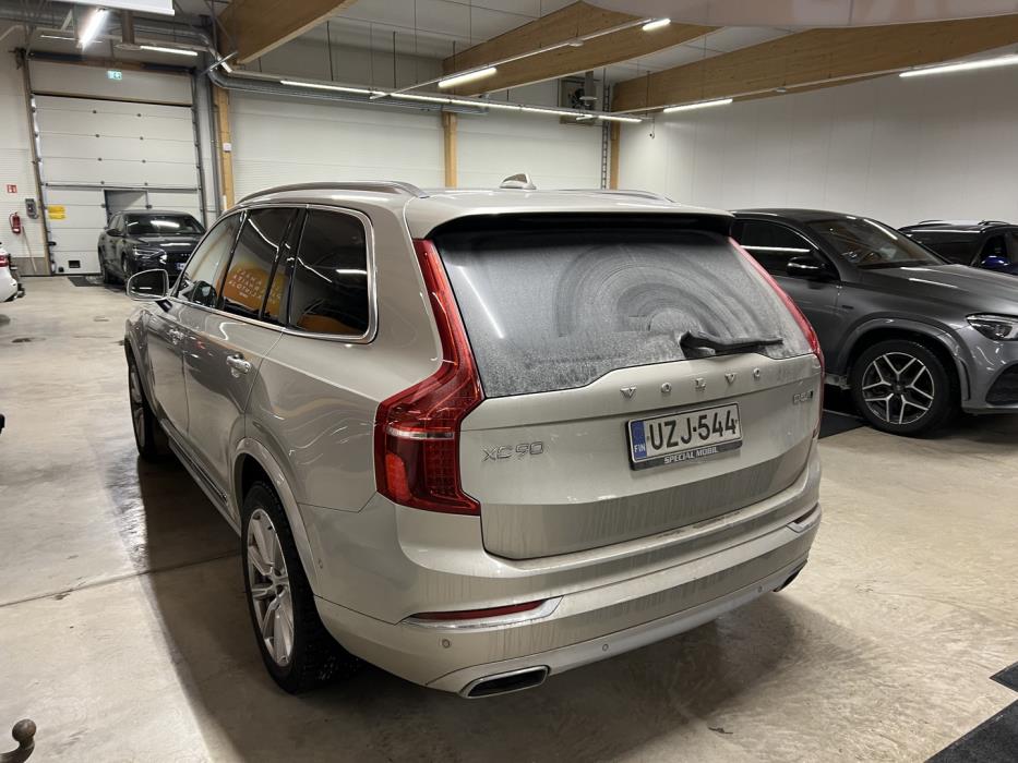 VOLVO XC90 2017