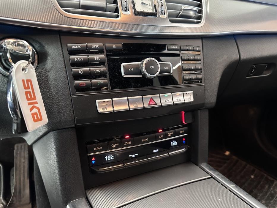 MERCEDES-BENZ E 2014