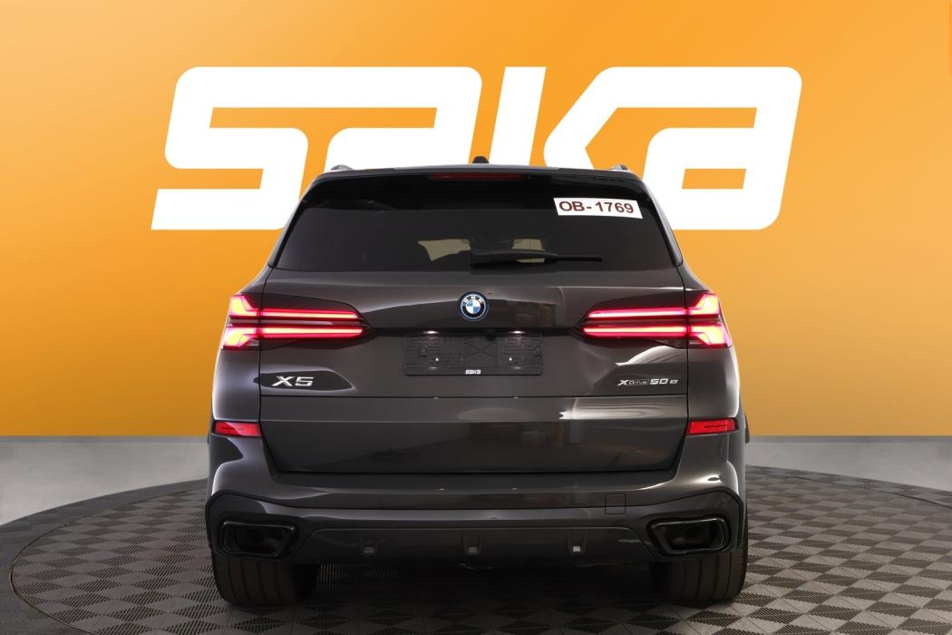 BMW X5 2025