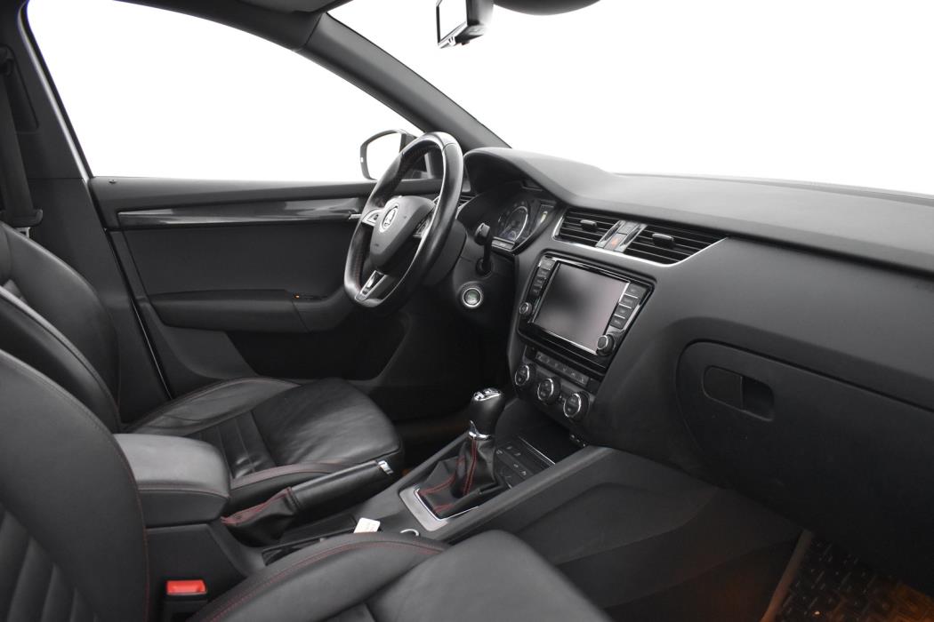 SKODA Octavia 2014