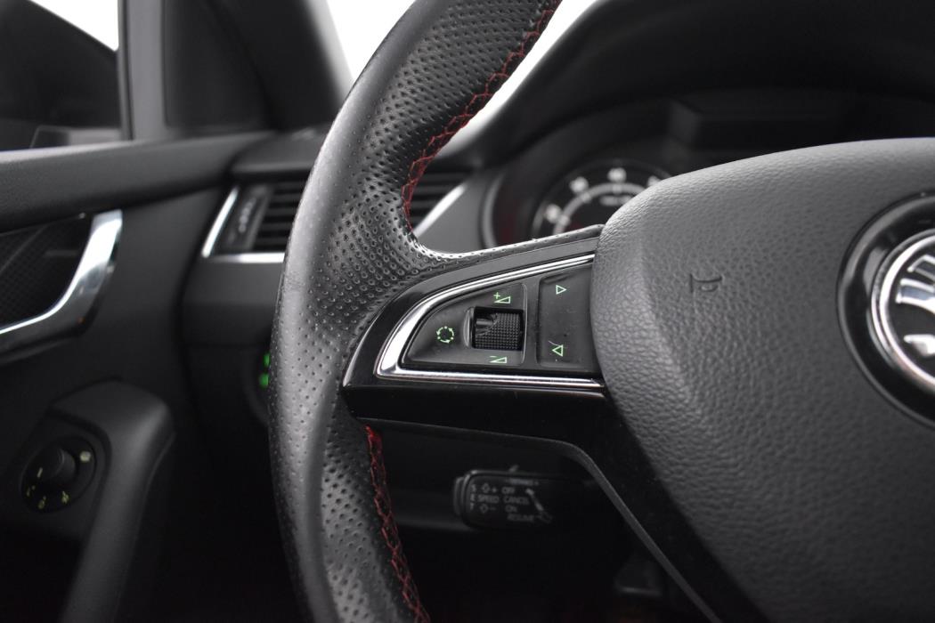 SKODA Octavia 2014