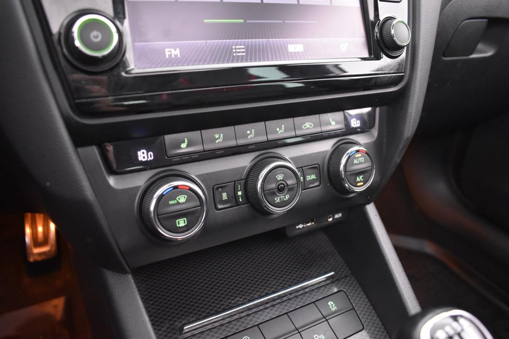 SKODA Octavia 2014