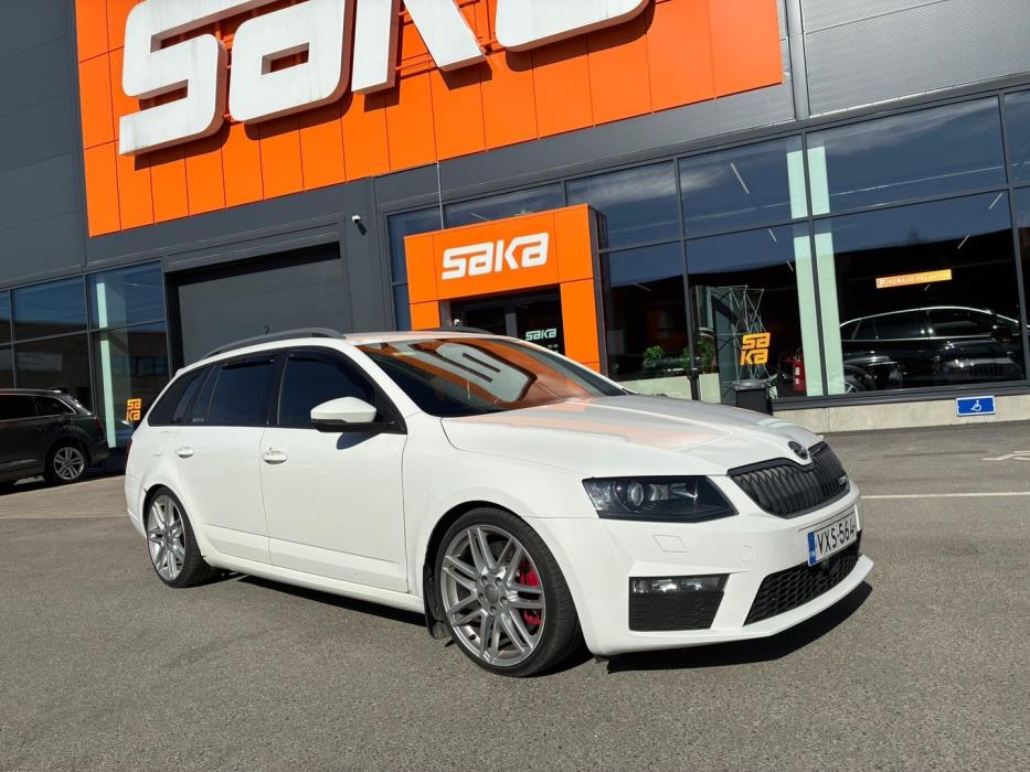 SKODA Octavia 2014