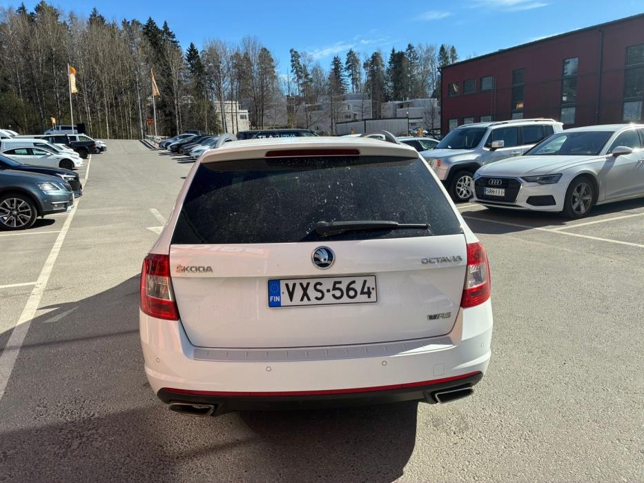 SKODA Octavia 2014